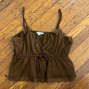 American Eagle lace cropped tank top with ribbon